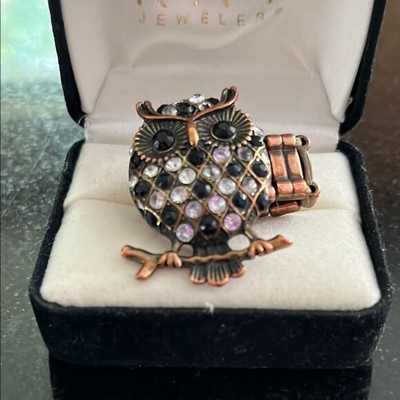 Jewelry - Vintage Black and Silver Owl Ring with Swarovski jewels in box